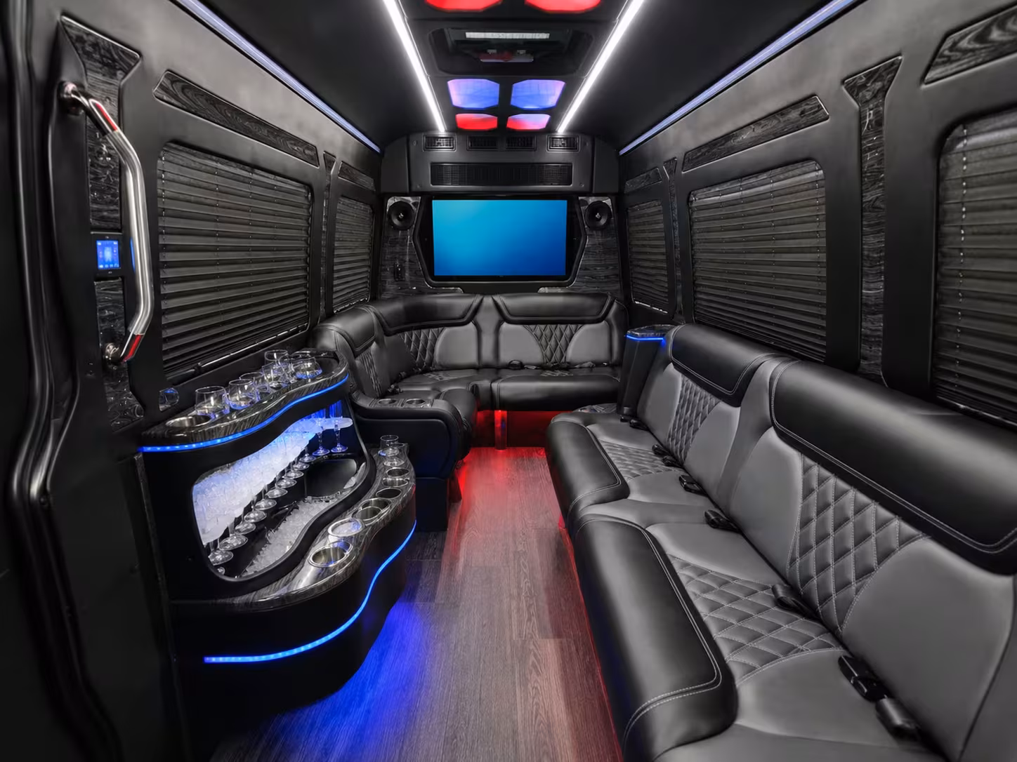 corporate retreat and long distance bus rentals from lake forest