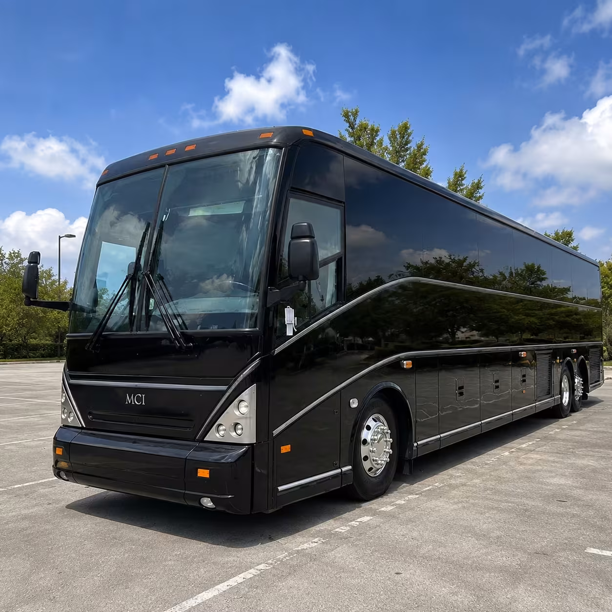 employee shuttle buses for lake forest business parks