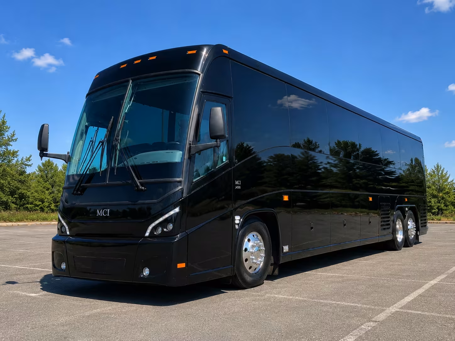 lake forest charter bus rental fleet