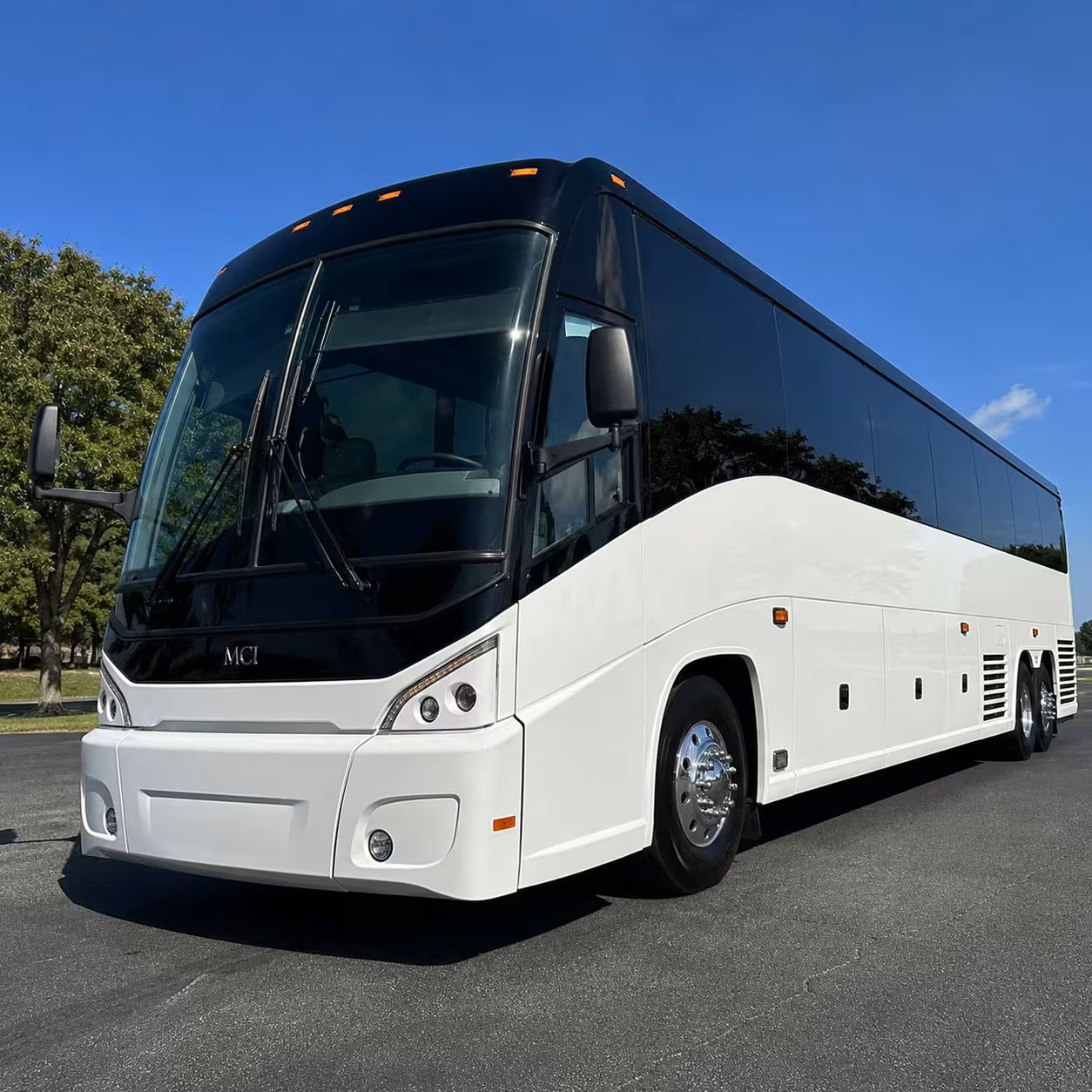 lake forest long distance transportation for retreats and reunions