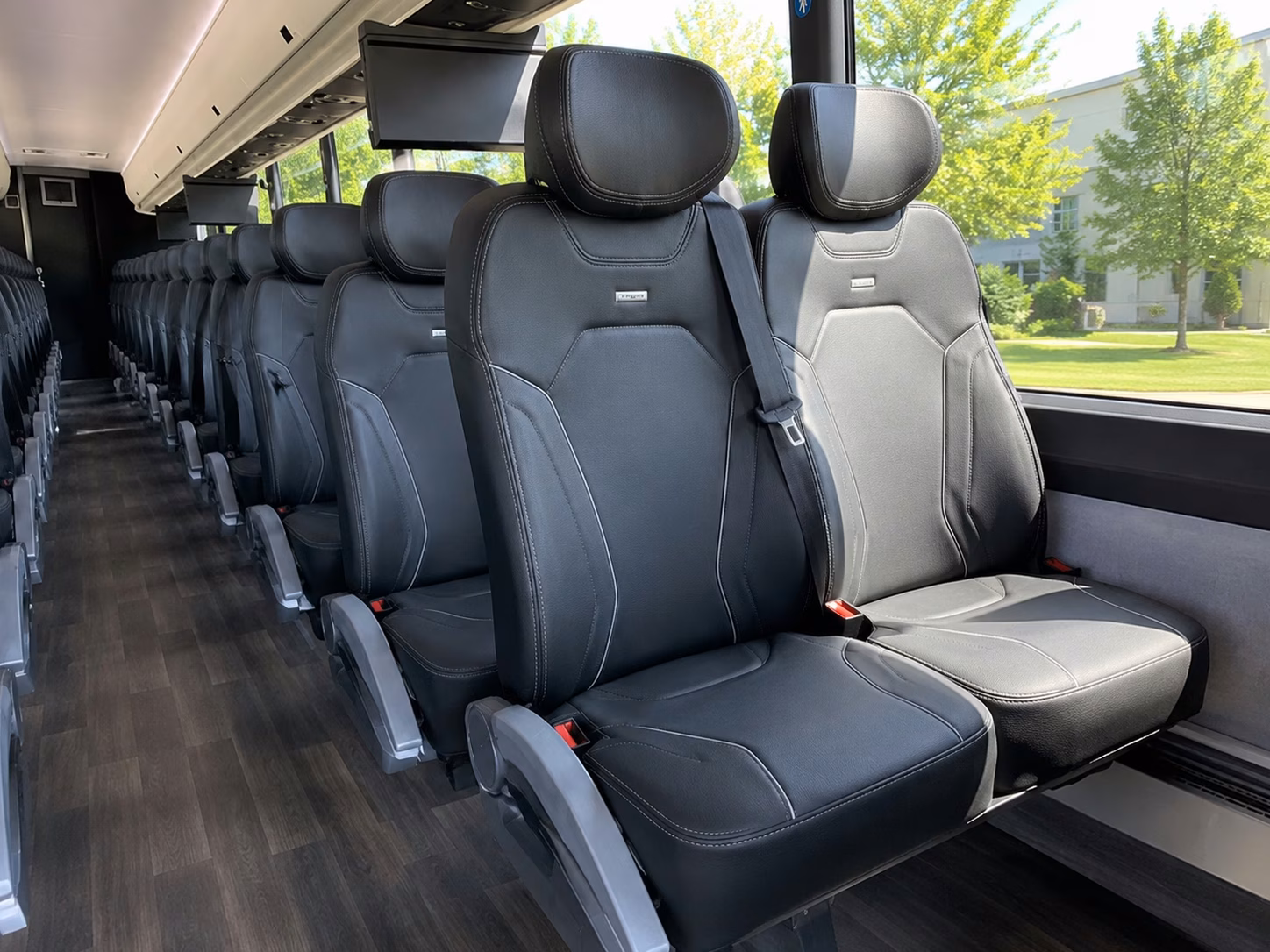 lake forest shuttle buses for college sports fan groups