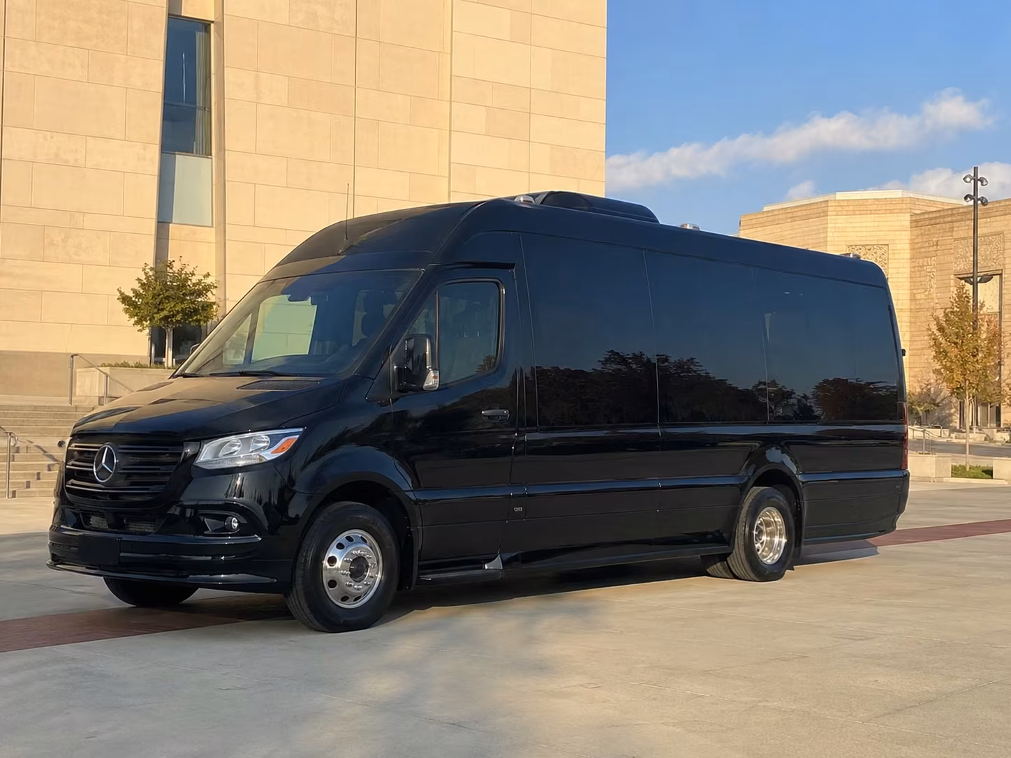 school field trip bus rentals in lake forest